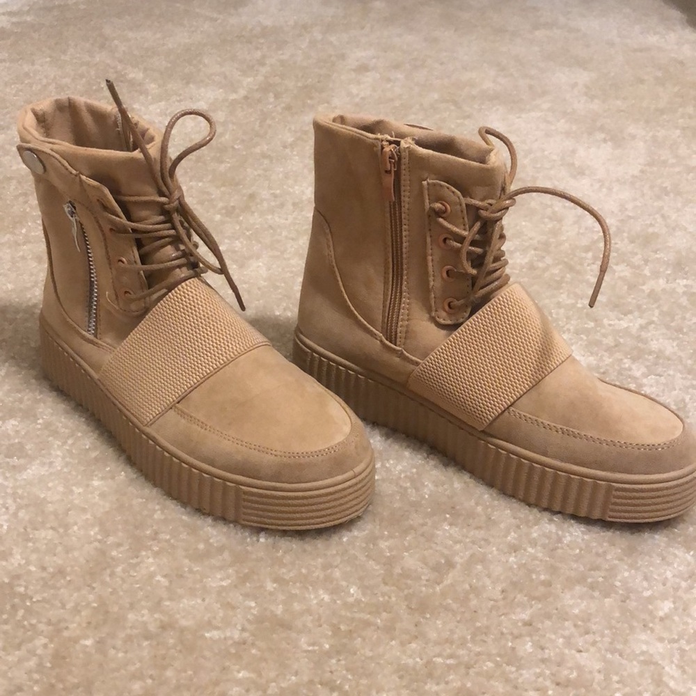 Combat boots/sneakers